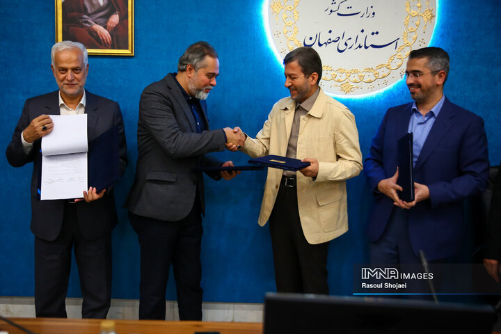 مراسم امضای تفاهم‌نامه همکاری جشنواره فیلم کودک