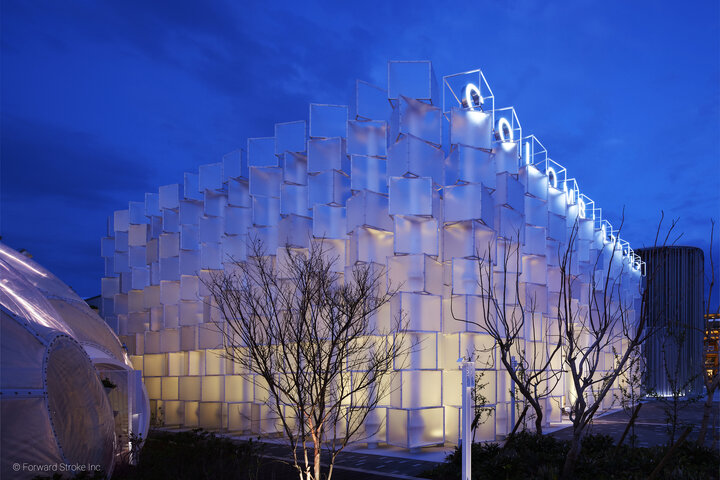 صد سال تنهایی، الهام‌بخش مکعب یخی کلمبیا