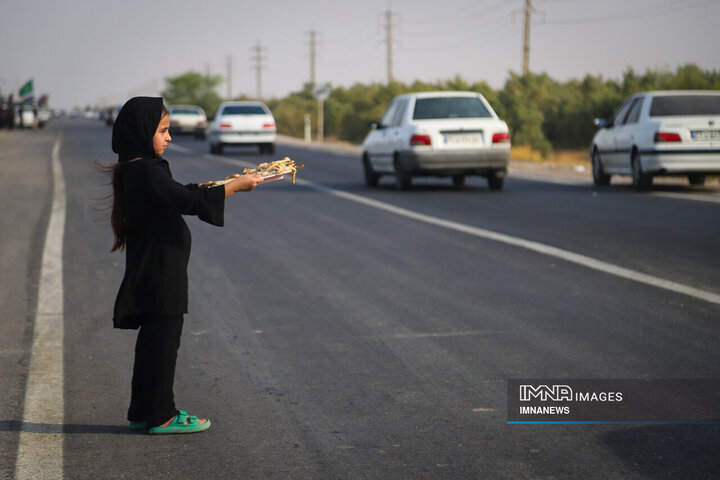 موکب‌هایی از جنس عشق و سادگی