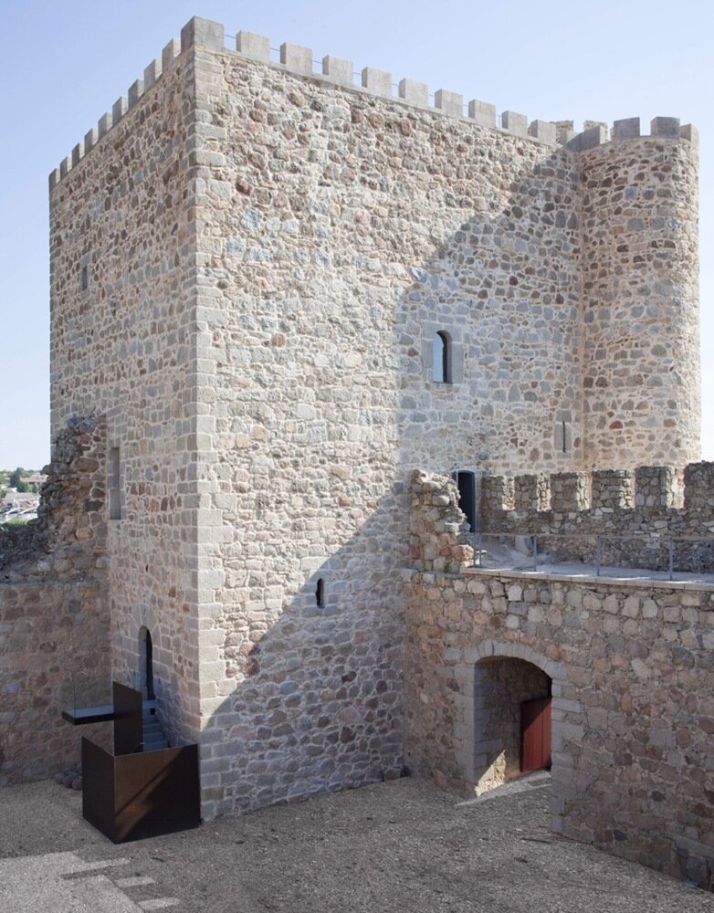 بازآفرینی موفق و پایدار ساختمانهای قدیمی با تکنیکهای ترکیبی