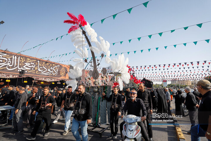 پیاده‌روی جاماندگان اربعین در اصفهان