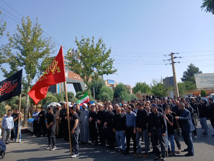 فیلم| مراسم جاماندگان اربعین در سنندج