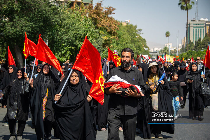 پیاده‌روی جاماندگان اربعین حسینی در شیراز