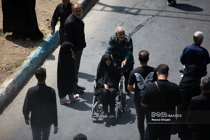 پیاده‌روی جاماندگان اربعین در اصفهان