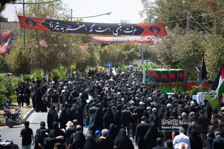 پیاده‌روی جاماندگان اربعین در اصفهان