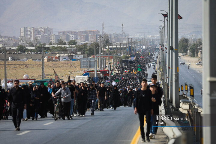 پیاده‌روی جاماندگان اربعین حسینی در اراک