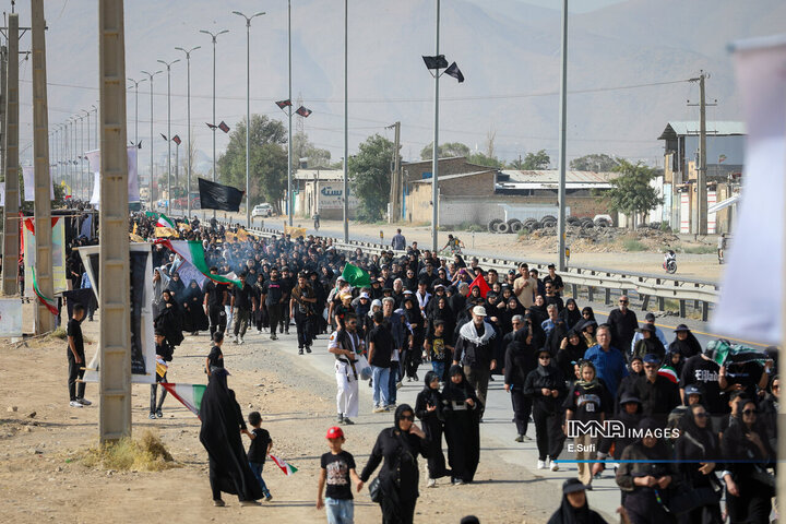 پیاده‌روی جاماندگان اربعین حسینی در اراک