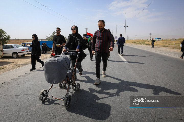 پیاده‌روی جاماندگان اربعین حسینی در اراک