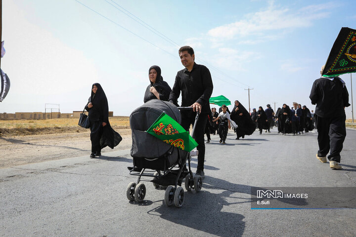 پیاده‌روی جاماندگان اربعین حسینی در اراک