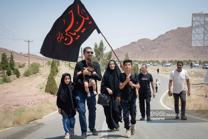 پیاده‌روی جاماندگان اربعین حسینی در یزد