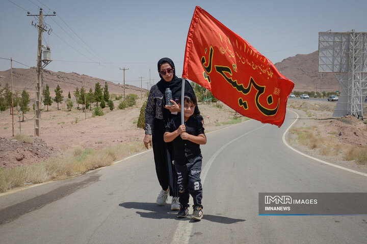 پیاده‌روی جاماندگان اربعین حسینی در یزد