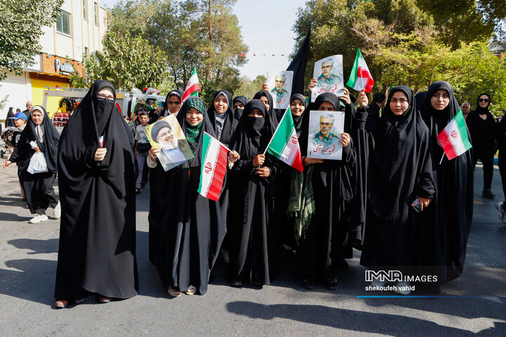 یاد شهدای جنگ 12 روزه با جاماندگان اربعین حسینی