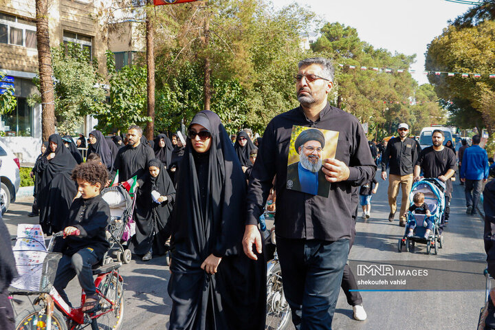 یاد شهدای جنگ 12 روزه با جاماندگان اربعین حسینی