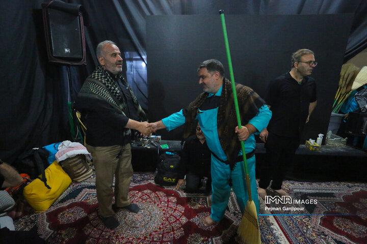 حضور رسول میرباقری عضو شورای اسلامی شهر اصفهان در موکب مسلم‌بن‌عقیل شهرداری