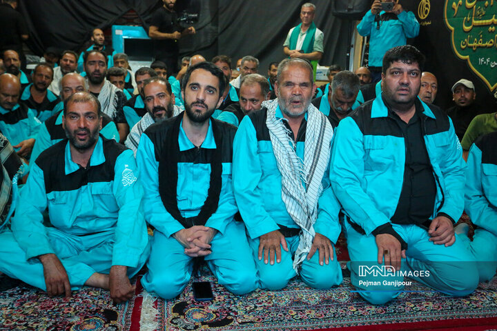 حضور رسول میرباقری عضو شورای اسلامی شهر اصفهان در موکب مسلم‌بن‌عقیل شهرداری