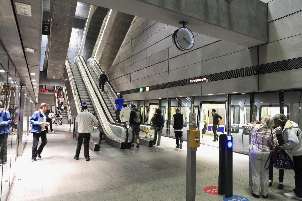 از عبور تا ارتباط؛ ایستگاه‌های حمل‌ونقل عمومی مراکزی برای تعامل