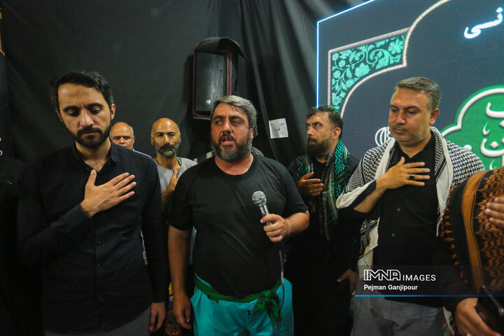 قافله عزاداری خادمان اربعین حسینی شهرداری اصفهان در کربلا