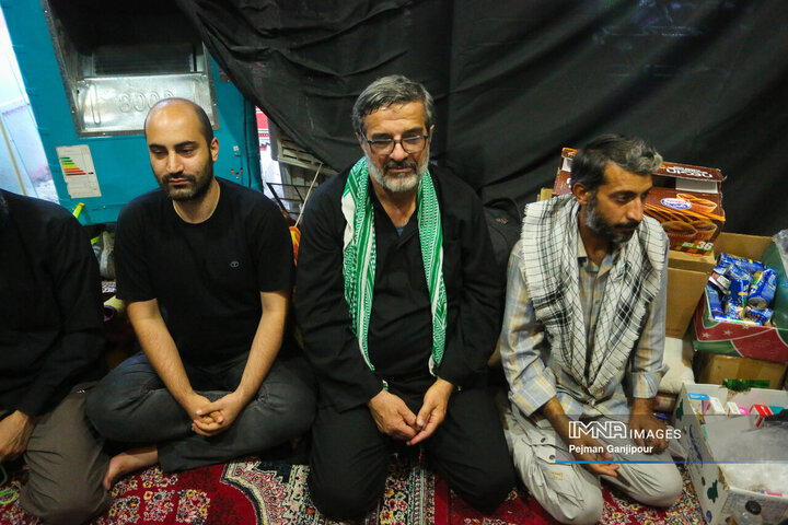 قافله عزاداری خادمان اربعین حسینی شهرداری اصفهان در کربلا