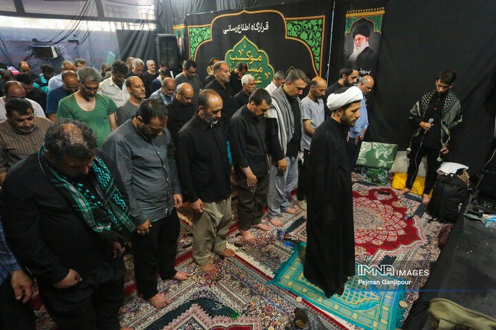 قافله عزاداری خادمان اربعین حسینی شهرداری اصفهان در کربلا