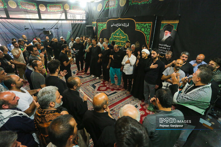 قافله عزاداری خادمان اربعین حسینی شهرداری اصفهان در کربلا