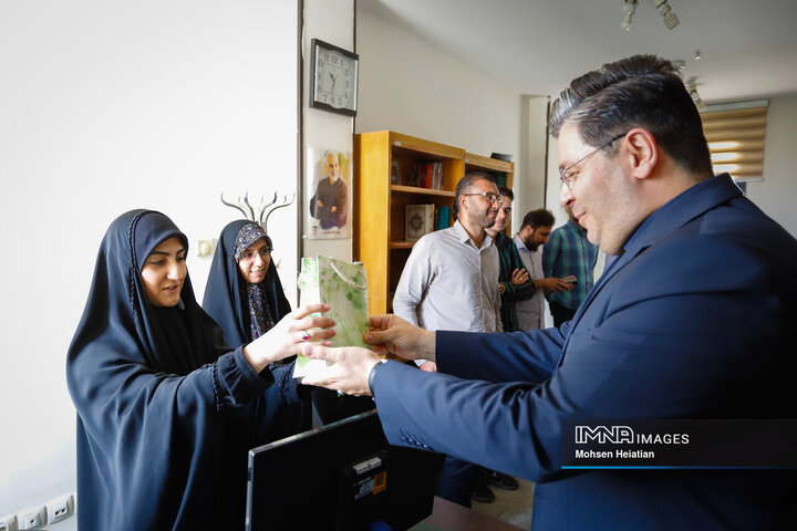 حضور معاون حمل‌و‌نقل و ترافیک شهرداری اصفهان در خبرگزاری ایمنا