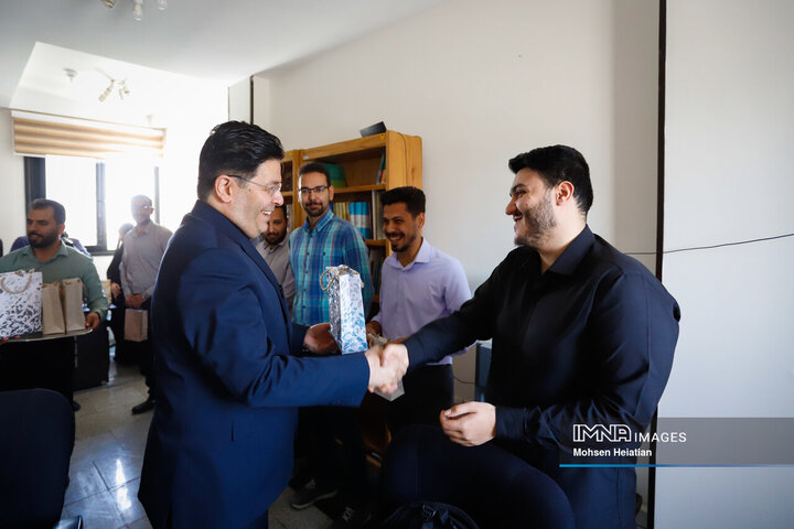 حضور معاون حمل‌و‌نقل و ترافیک شهرداری اصفهان در خبرگزاری ایمنا