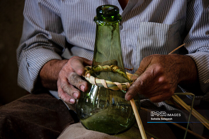 شیشه گری سنتی میمند