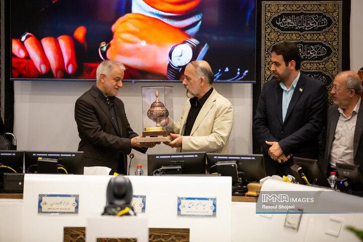 جلسه علنی شورای شهر اصفهان