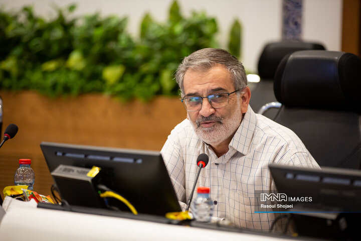 تصویب کمک حدود ۹۰ میلیارد تومانی شهرداری برای نوسازی بافت فرسوده همت‌آباد