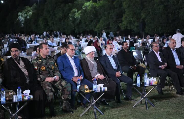 ایستادگی آزادگان، عزت ایران را رقم زد