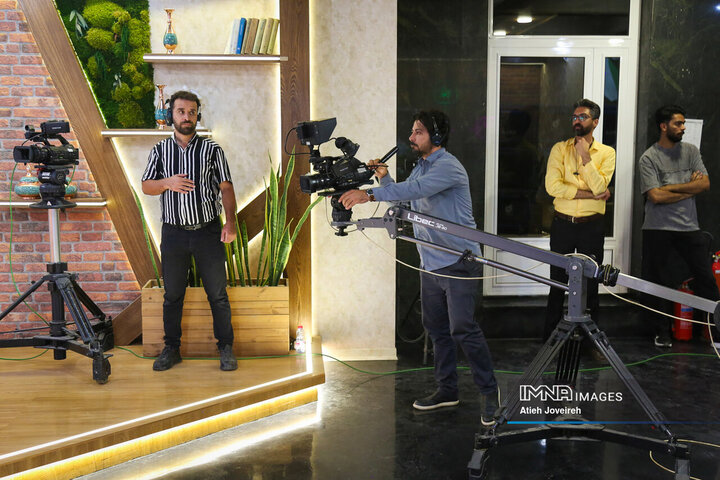 پشت صحنه برنامه تلویزیونی «اصفهان من»