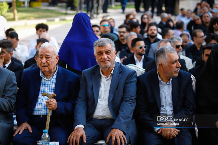 مراسم تشییع پیکر استاد فرشچیان