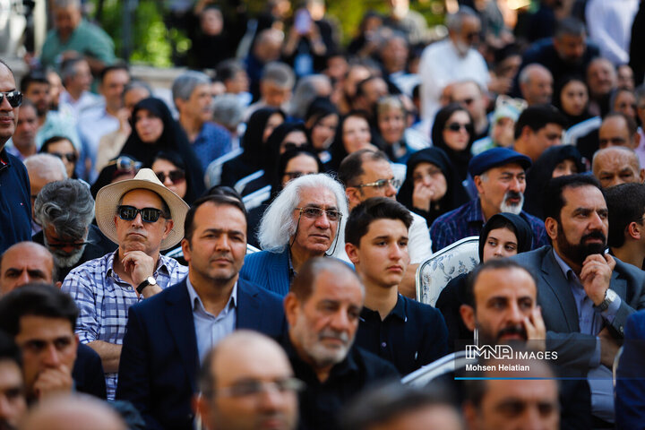 مراسم تشییع پیکر استاد فرشچیان