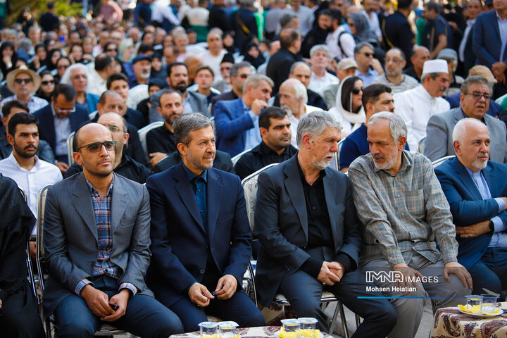 مراسم تشییع پیکر استاد فرشچیان