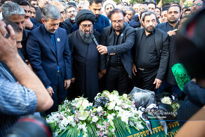 مراسم تشییع پیکر استاد فرشچیان