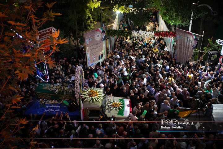 مراسم تشییع پیکر استاد فرشچیان