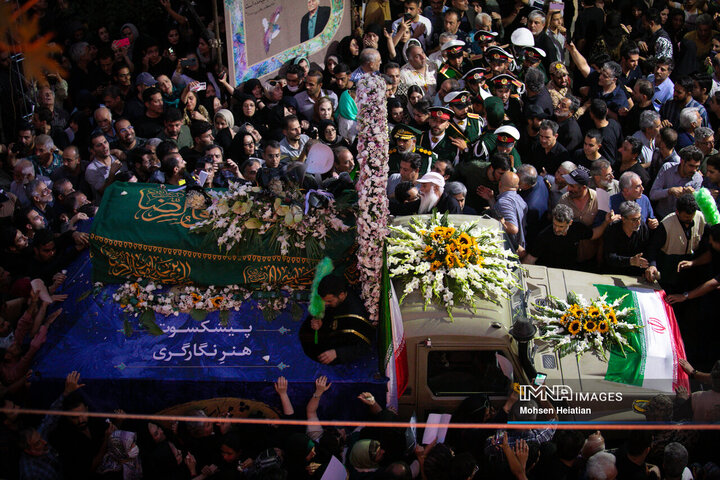 مراسم تشییع پیکر استاد فرشچیان