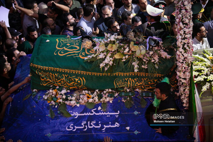 مراسم تشییع پیکر استاد فرشچیان