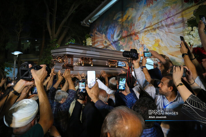 مراسم تشییع پیکر استاد فرشچیان