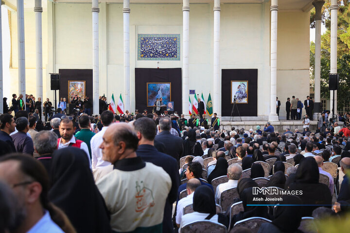 در حاشیه مراسم تشییع استاد فرشچیان