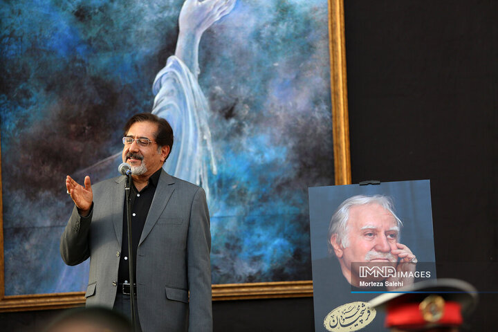 در حاشیه مراسم تشییع استاد فرشچیان