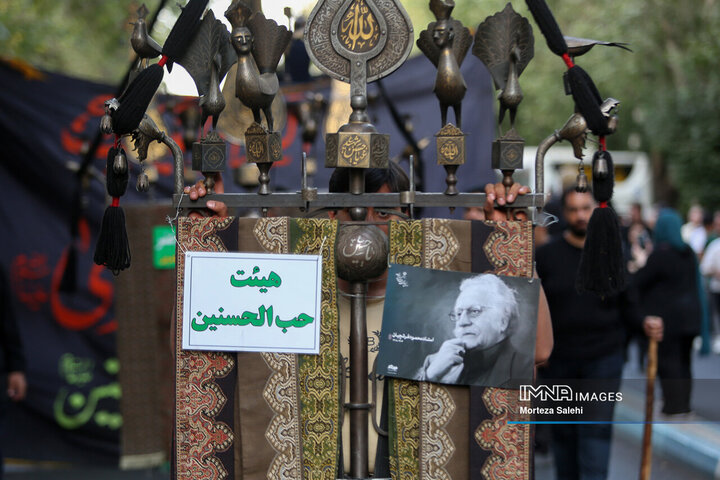 در حاشیه مراسم تشییع استاد فرشچیان