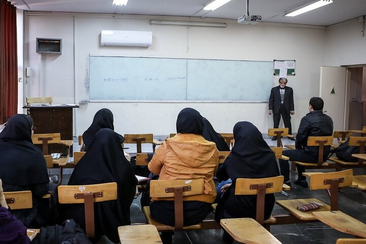 آیا فارغ‌التحصیلان دانشگاهی برای صنعت آماده‌اند؟