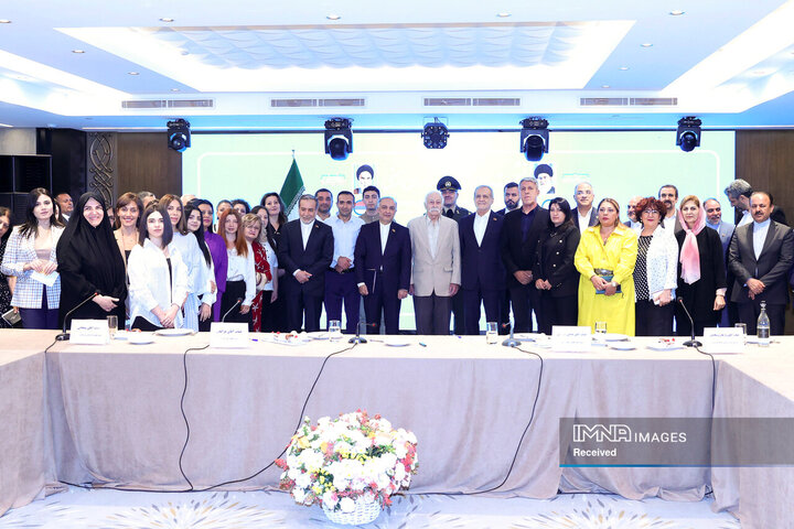 نشست با ایران‌شناسان ارمنی