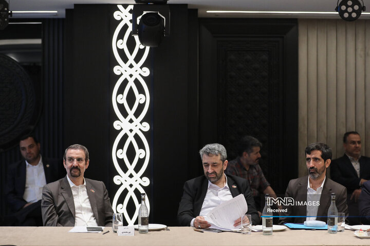 نشست با ایران‌شناسان ارمنی