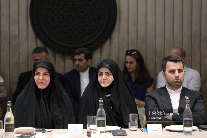 نشست با ایران‌شناسان ارمنی