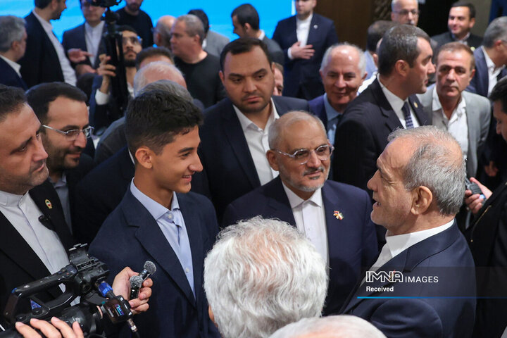 دیدار با ایرانیان مقیم ارمنستان