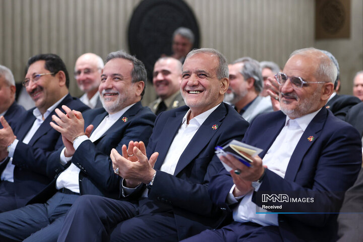 دیدار با ایرانیان مقیم ارمنستان