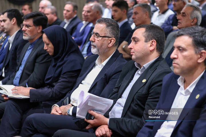 دیدار با ایرانیان مقیم ارمنستان