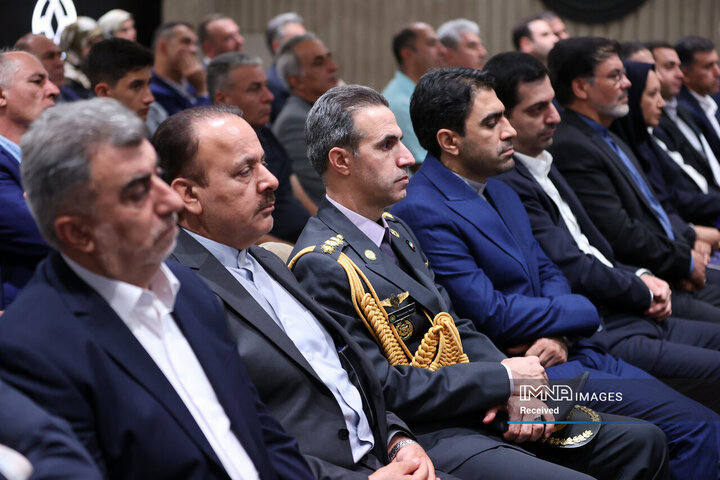 دیدار با ایرانیان مقیم ارمنستان